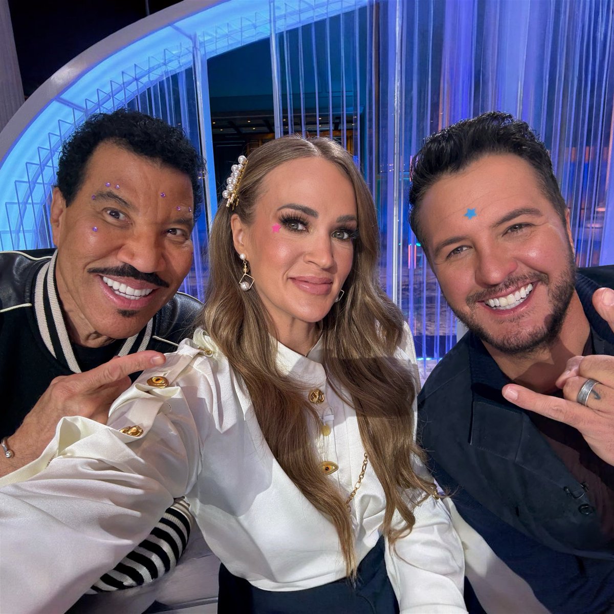 carrieunderwood's tweet image. Take one last look at @AmericanIdol auditions tonight on ABC!