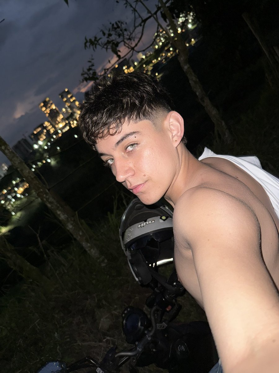 Quieren video?😏🔥🍂