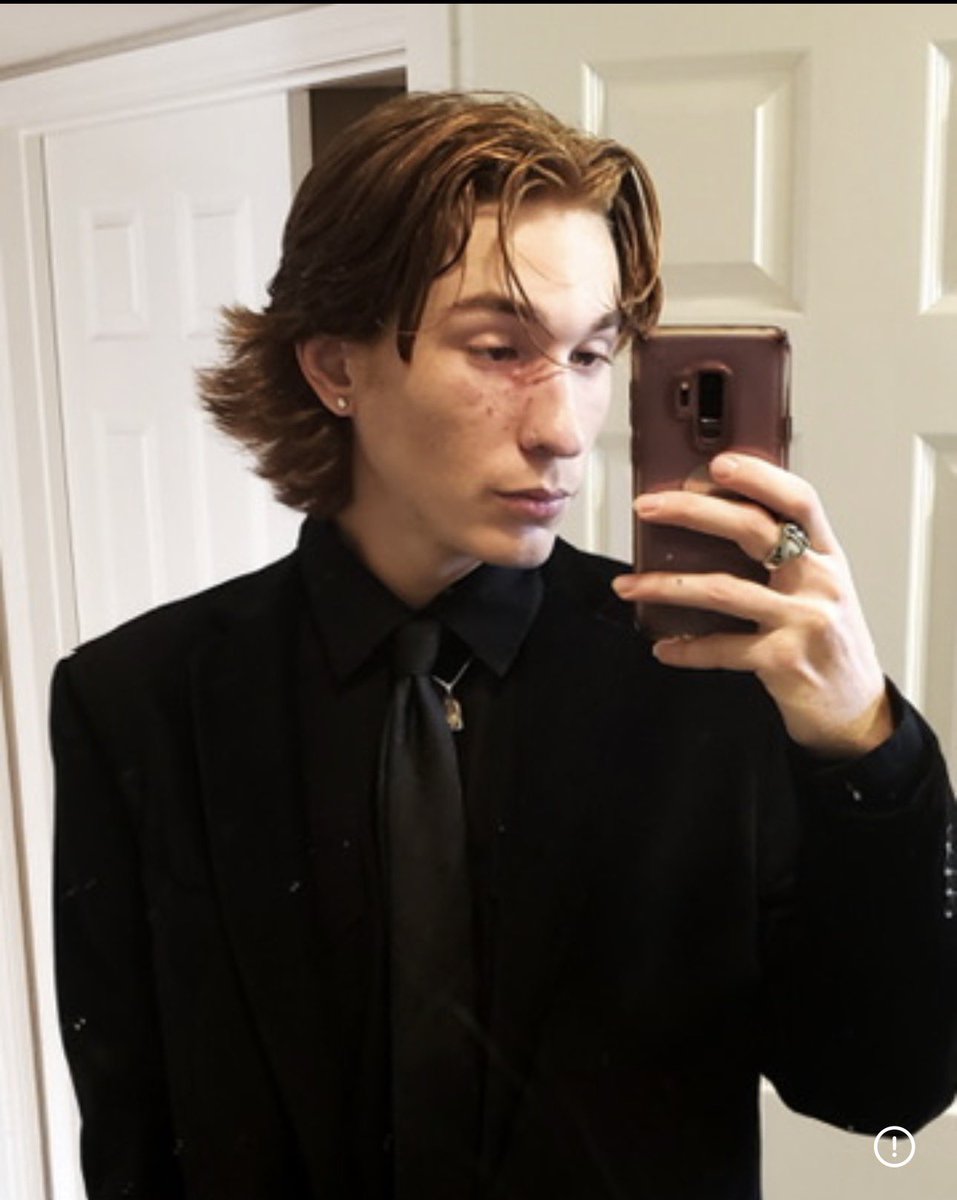 Rowan Vael tweet media