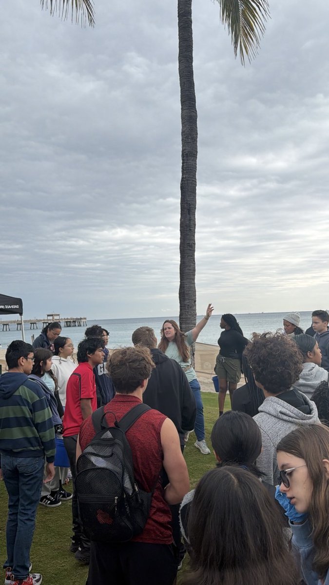 Lyons Creek Middle School tweet media