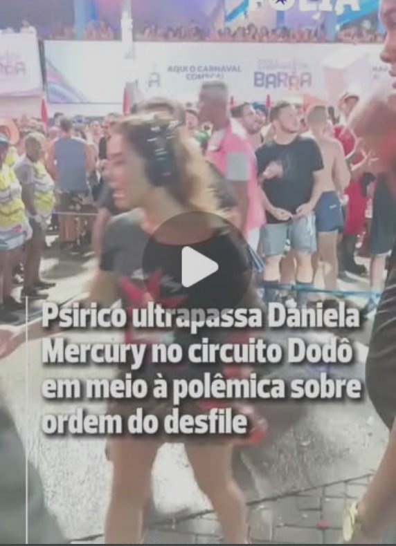 A confusão dos trios...😅😅😅😅
Psirico passou o trio de Daniela Mercury que ia passar o de Carla Cristina que estava quebrado... Esse carnaval de Salvador tá que tá...