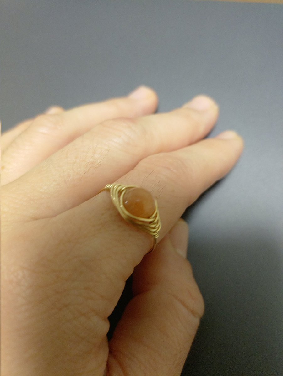 これはすっごい！綺麗で重厚感あるオレンジムースストーン！ズーンとくる！ 新たにお迎えした オレンジムーンストーンさん #天然石 #オレンジ