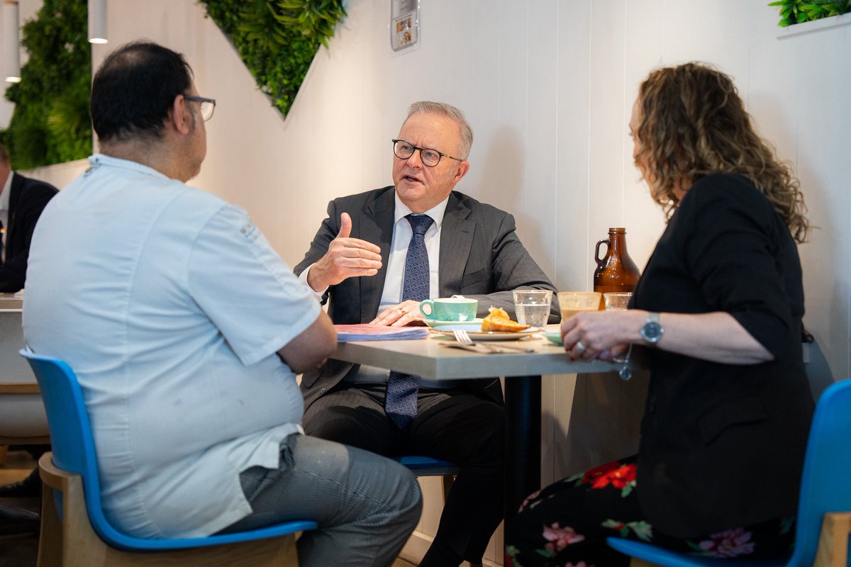 Wherever I go, Australians tell me cost of living is their priority. 

And that's why it's at the heart of everything we do.

Thanks for the chats in Melbourne's outer east this morning with Mary Doyle.