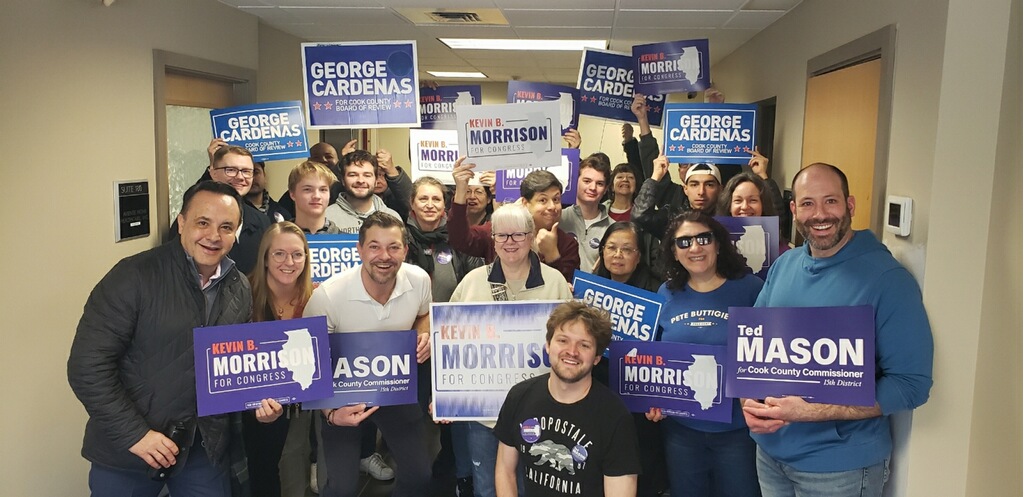 Beautiful day to hit the doors and talk to #IL08 voters yesterday! Thank you to everyone who came and check out my website for more upcoming events. #Illinois   #Politics