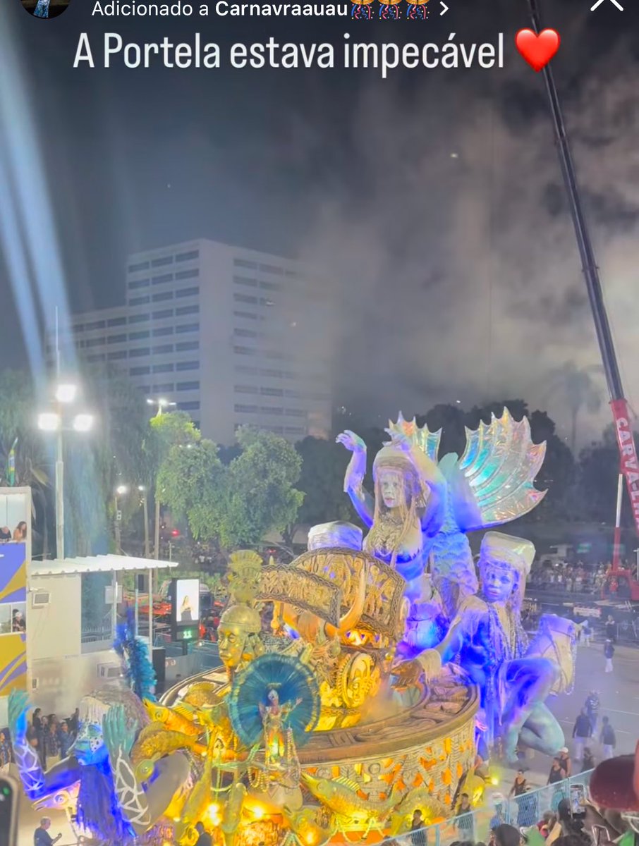 thuxthuane's tweet photo. Saber a opinião de pessoas que não são da bolha carnavalesca me cura 🙏🏽 https://t.co/36ayRAfZXw
