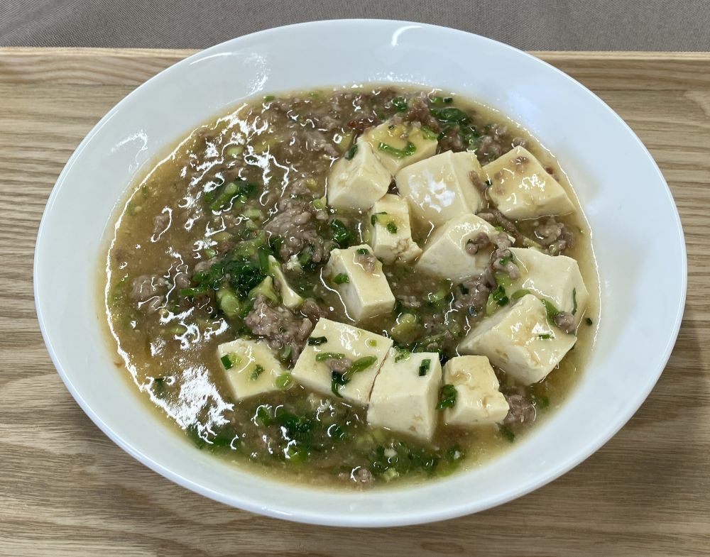 Fodyou_official's tweet photo. 【ご飯がススム！麻婆豆腐】
味付けは、酒、醤油、みりん、味噌。
シンプルな素材だけですがチキンブロスを使うと
旨味十分。ご飯が進む味になります。

低フォド実践者向けを想定したレシピですが、
刺激が欲しい方はお好みのスパイスを入れて
お召し上がりください。

https://t.co/zy5w779YVi https://t.co/yzCZVP41Nh