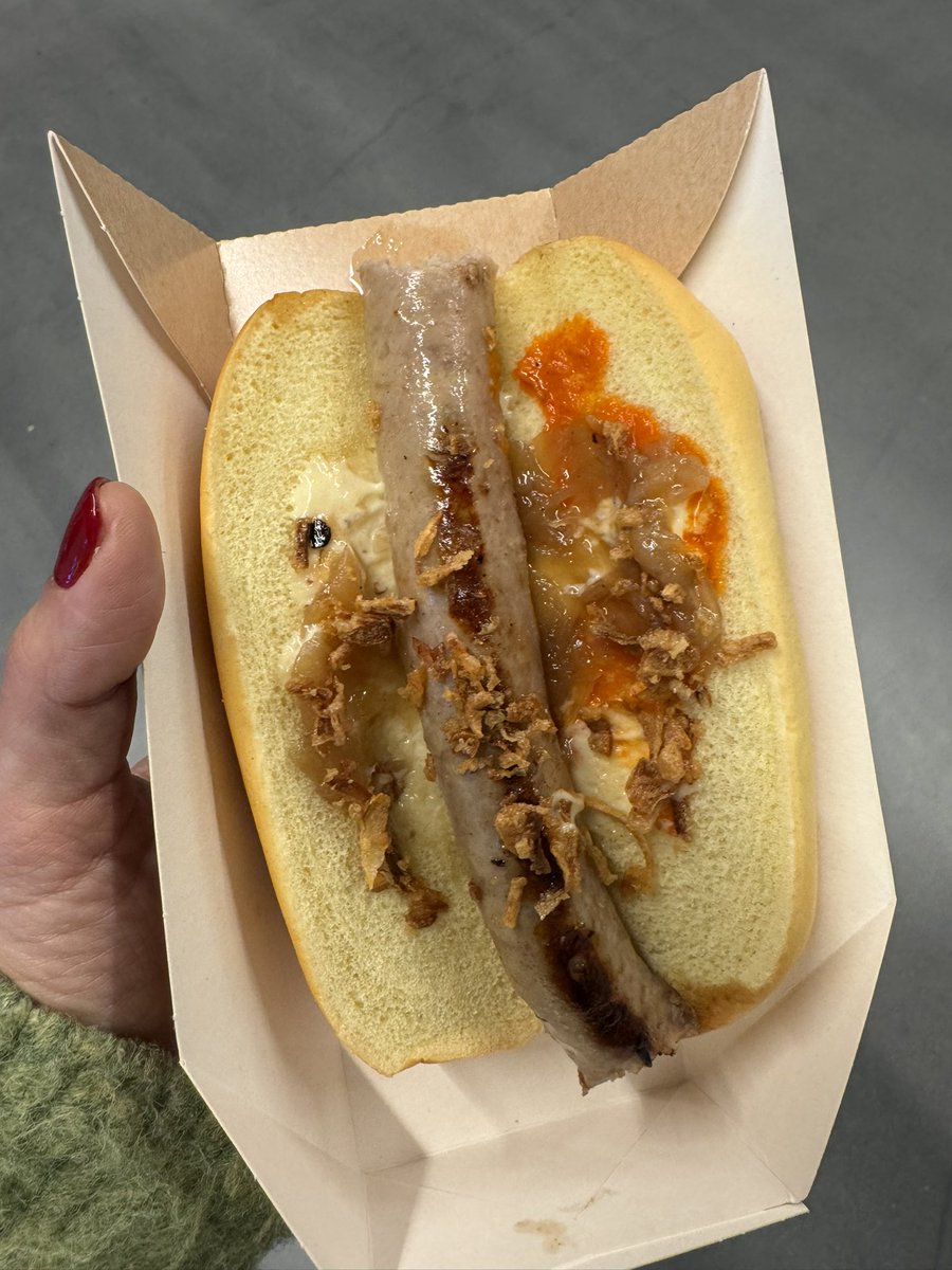 LuValdesG's tweet photo. Paid €10 for a “premium” hot dog at the Olympics hockey game and got denied a little extra mayo & ketchup while giant bottles sat right in front of me.

Staff said no because mine “already had some"

Is this really the Olympic spirit? Kindness costs nothing. Humanity shouldn’t be optional.

The next World Cup is in Mexico you’re invited to come learn what real hospitality looks like. @OlympicCh_pt @milanocortina26