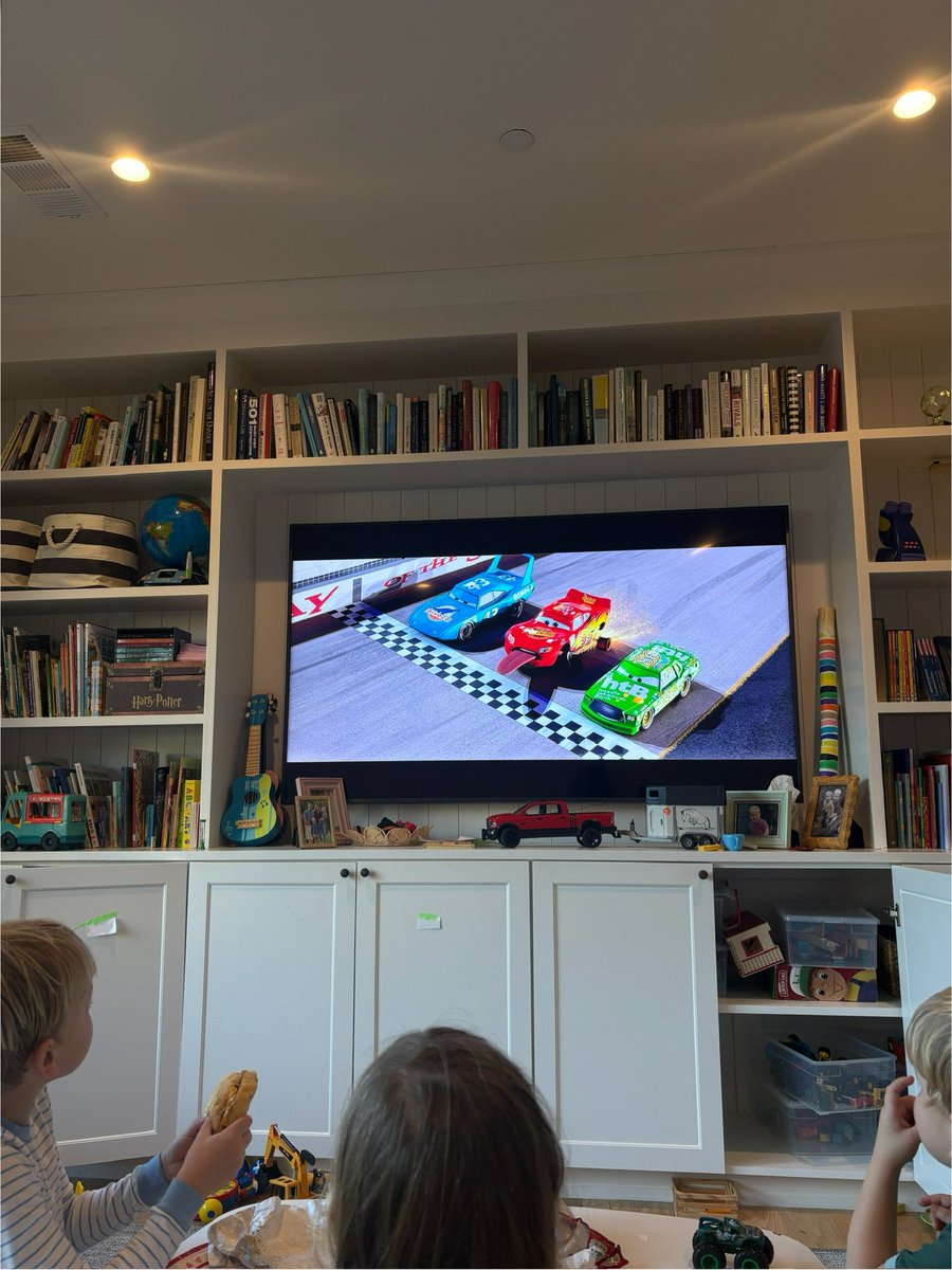 avesdb's tweet image. It’s important that we teach the next generation about pivotal moments in sports history