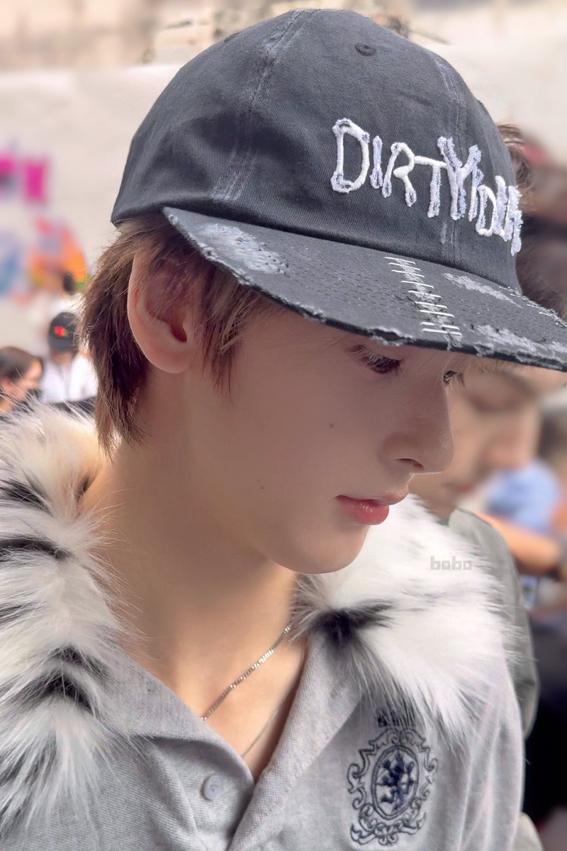 hyunjun gpt 🌸 tweet media