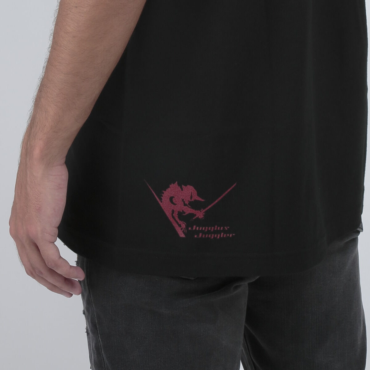 『#ウルトラマンオーブ』

「クレナイ ガイ」と「ジャグラスジャグラー」をイメージしたTシャツがご要望にお応えして再登場。
p-bandai.jp/item/item-1000…

「クレナイ ガイ」柄は、前面はオーブの光を、背面には影絵をデザイン。
「ジャグラスジャグラー」は、前面は月を、背面には影絵をデザイン。