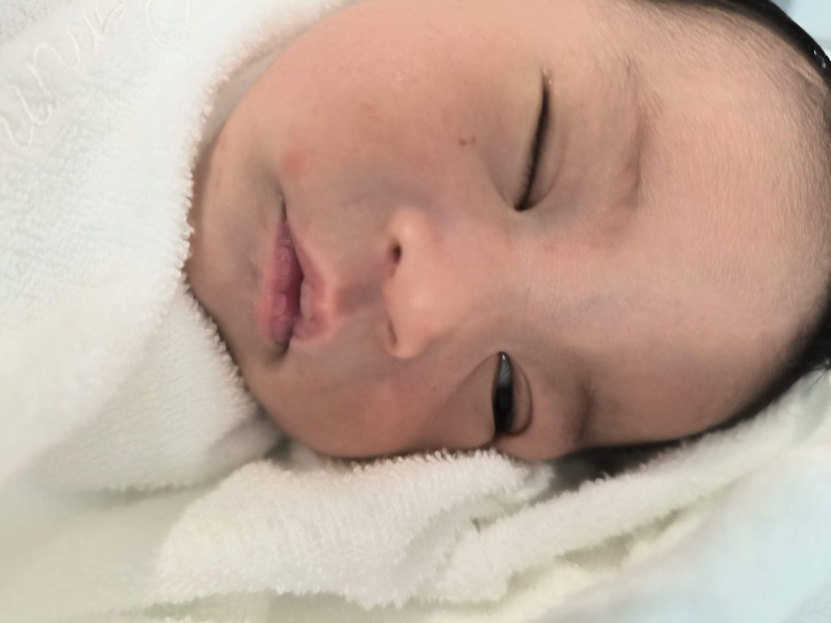 pokeTarootsu's tweet photo. 今日から5月末まで育休なんで
意外と暇してたら誘って��ださい色々と https://t.co/P7YHLnhpqK