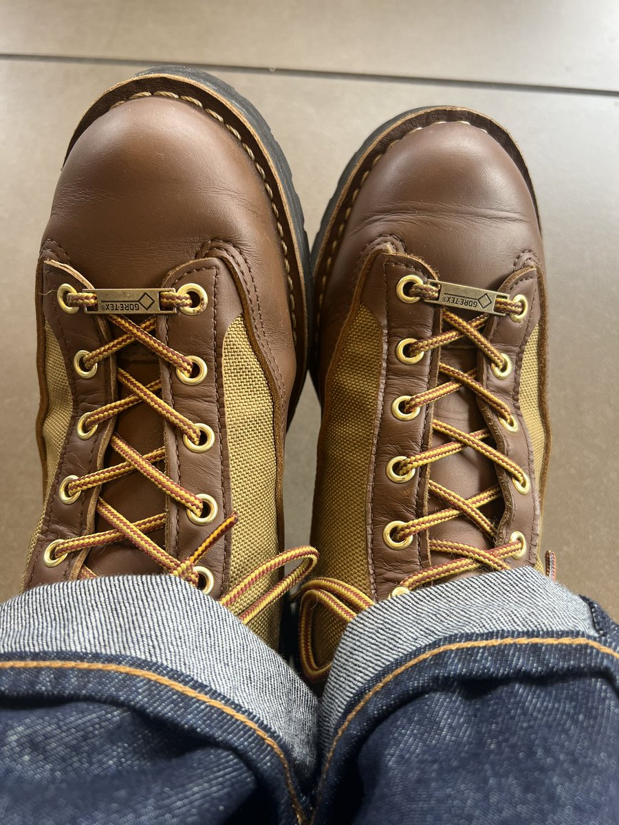 hatake84's tweet photo. 今日はコレです。
#danner 
#dannerlight https://t.co/u6fcURUcXq