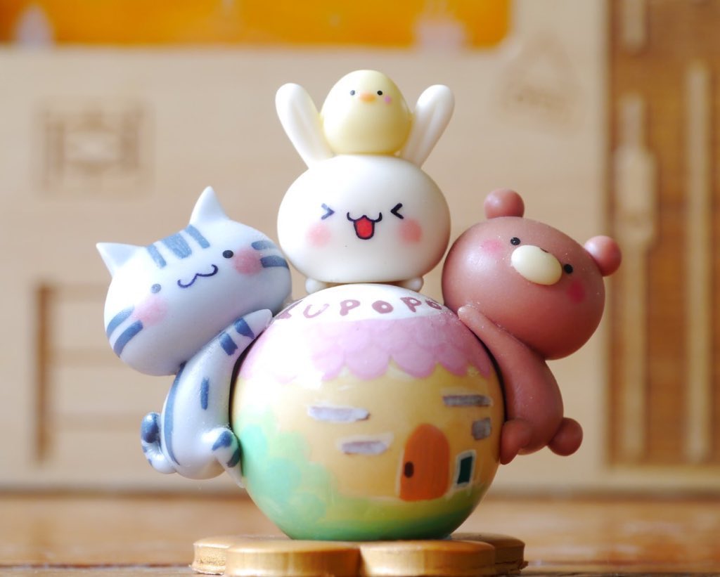 『あなたの心に寄り添い、あなたの幸せを願う』をコンセプトに“ねこたまさん”を作っている 造形師CocoroNicholasです🤗✨️

作品をご覧いただけたこと いつも応援して頂ける事 そして何より作品をお迎えして頂けたことに感謝します💐✨️

そしてLUPOPO <a href="/Lupopo_cafe/">*LUPOPO cafe&gallery* 三軒茶屋の糖質オフのケーキ専門カフェとハンドメイドのお店</a> のシェア企画展に感謝です💖