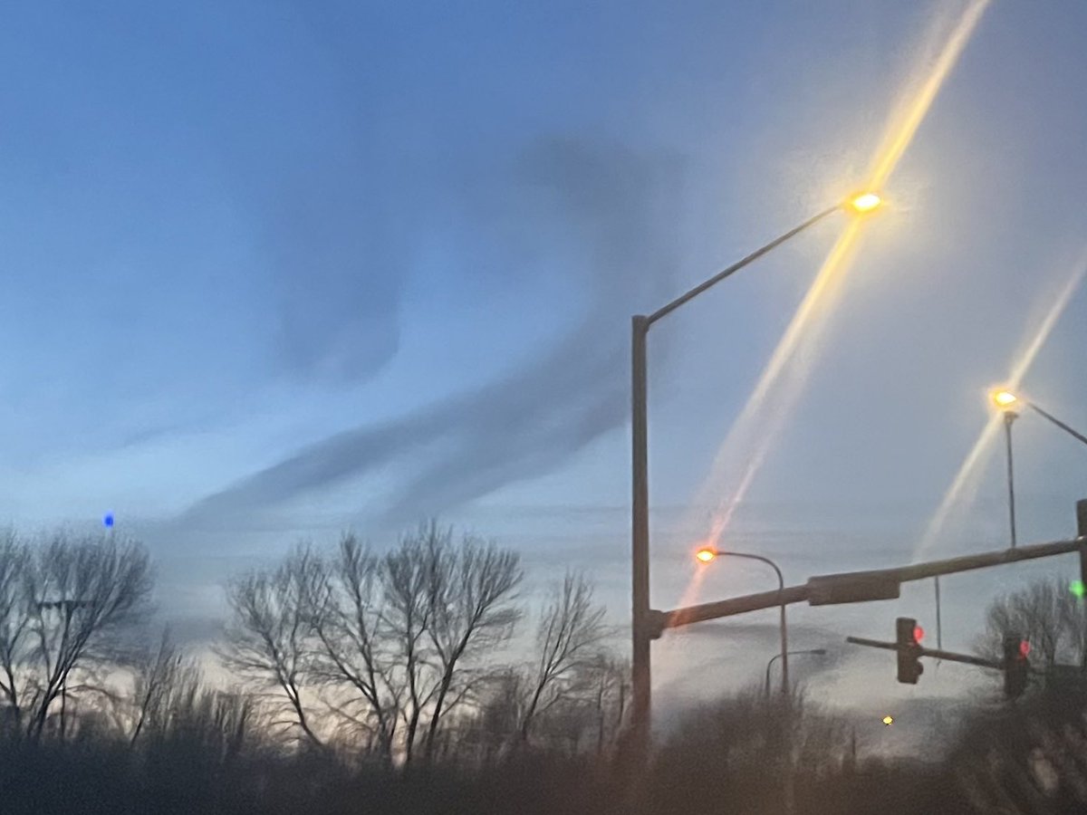 A lot of these weird looking clouds tonight