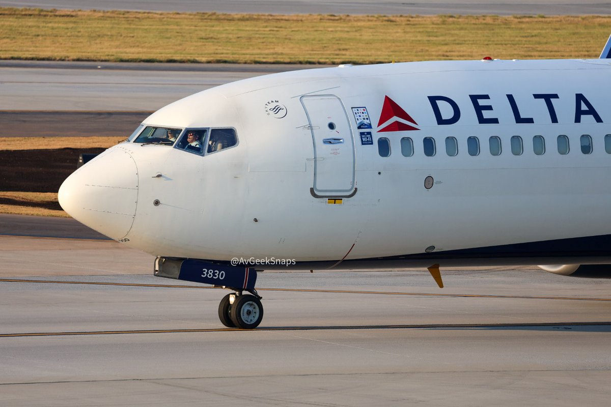 Avgeeksnaps tweet media