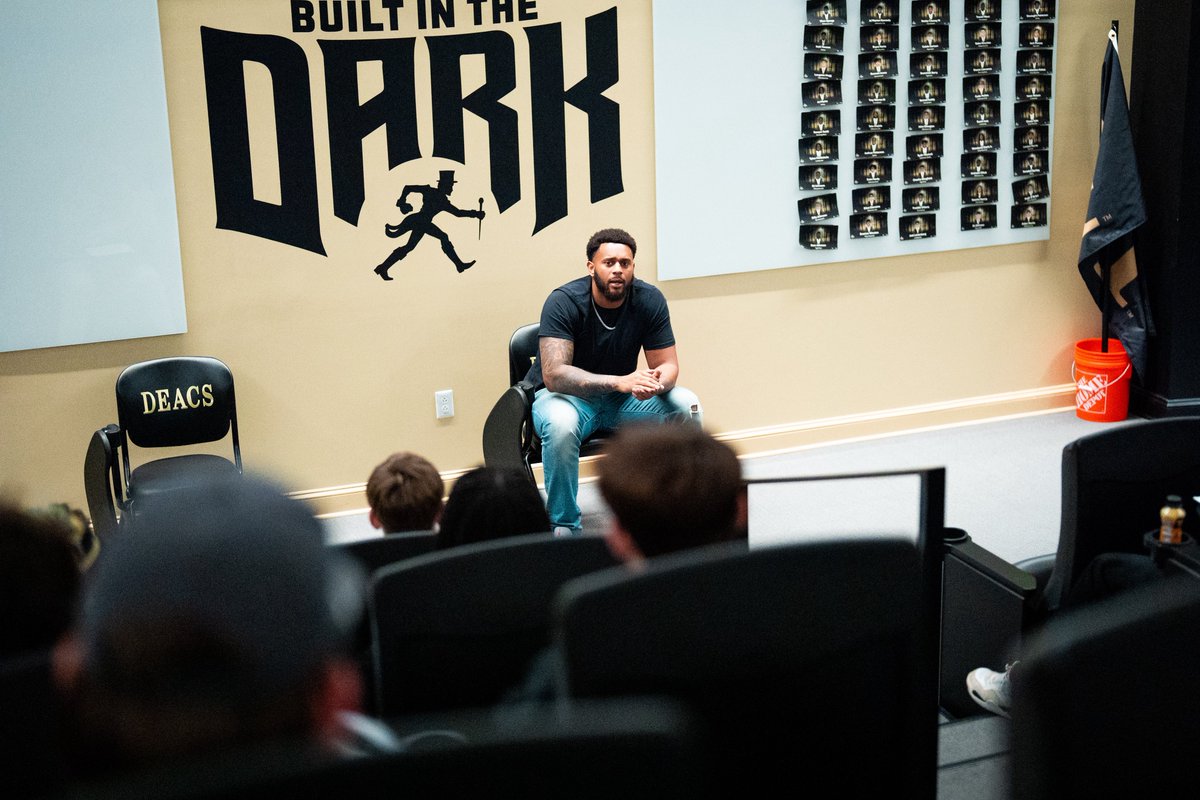 Wake Forest Football tweet media