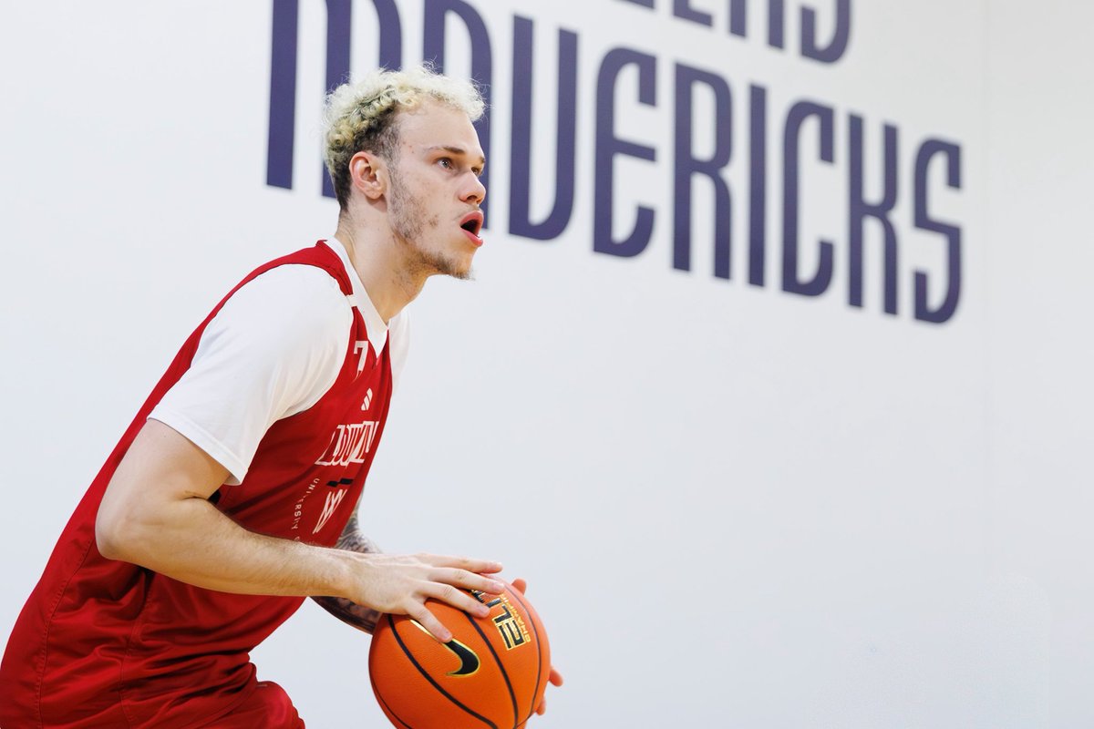 Louisville Men's Basketball tweet media