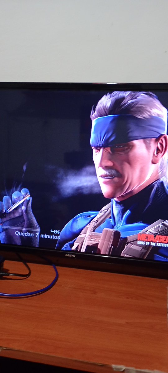 viejo fumero el foxdie te está matando los pulmone