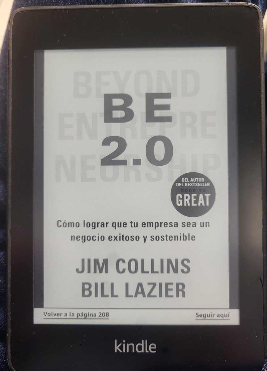 — Lo opuesto al fracaso no es el éxito, sino el crecimiento. 

Jim Collins