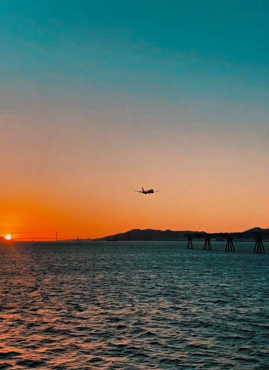 feelkobe_jp's tweet photo. つながる空、広がる神戸✨神戸空港開港20周年

神戸空港 が開港して今年で20年。この20年で、神戸は全国のたくさんの街の空とつながり、行き交う人の旅のはじまりや、思い出の場所になってきました。

あなたのお気に入りの場所が「神戸」となるように。
そしてまた、この空の下で会えますように。

▼詳しくはこちら
https://t.co/wNbvoL3XZZ