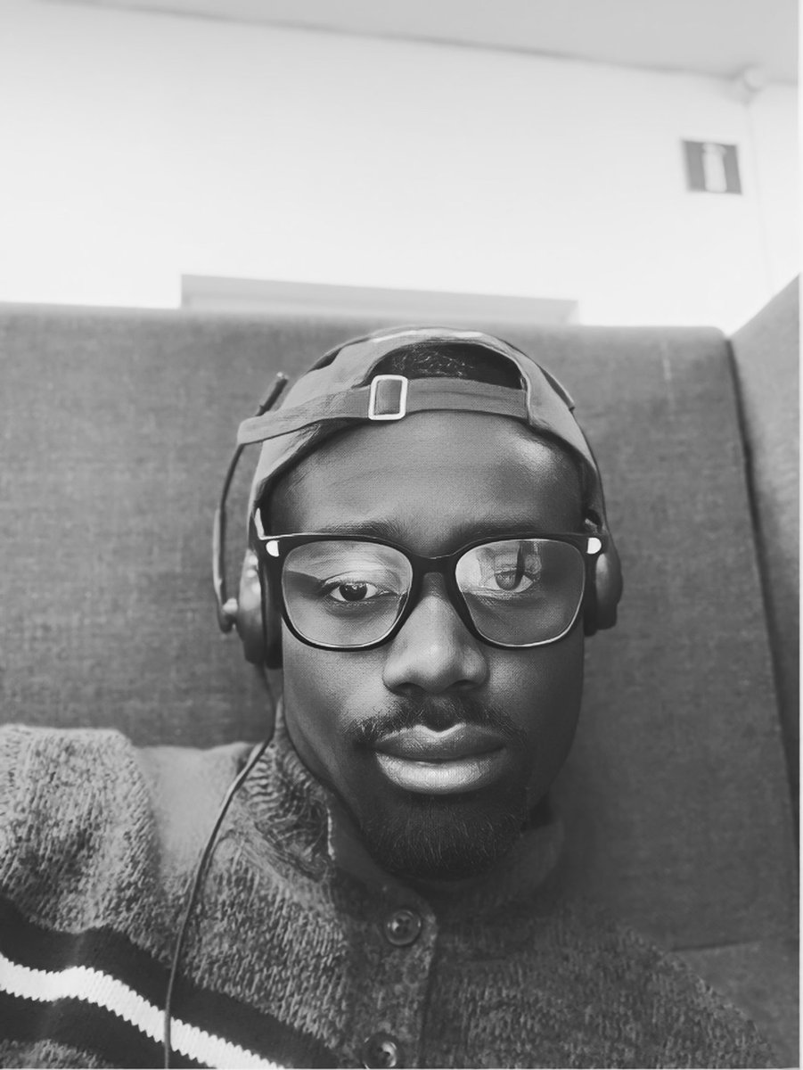 KevinDadzie's tweet photo. Behind the screen and the studies, there’s a real person facing real challenges. Growth is uncomfortable, but I’m standing strong thanks to faith and the support around me. Taking it one day at a time. 🙏✨ https://t.co/DbqwoqsIIO