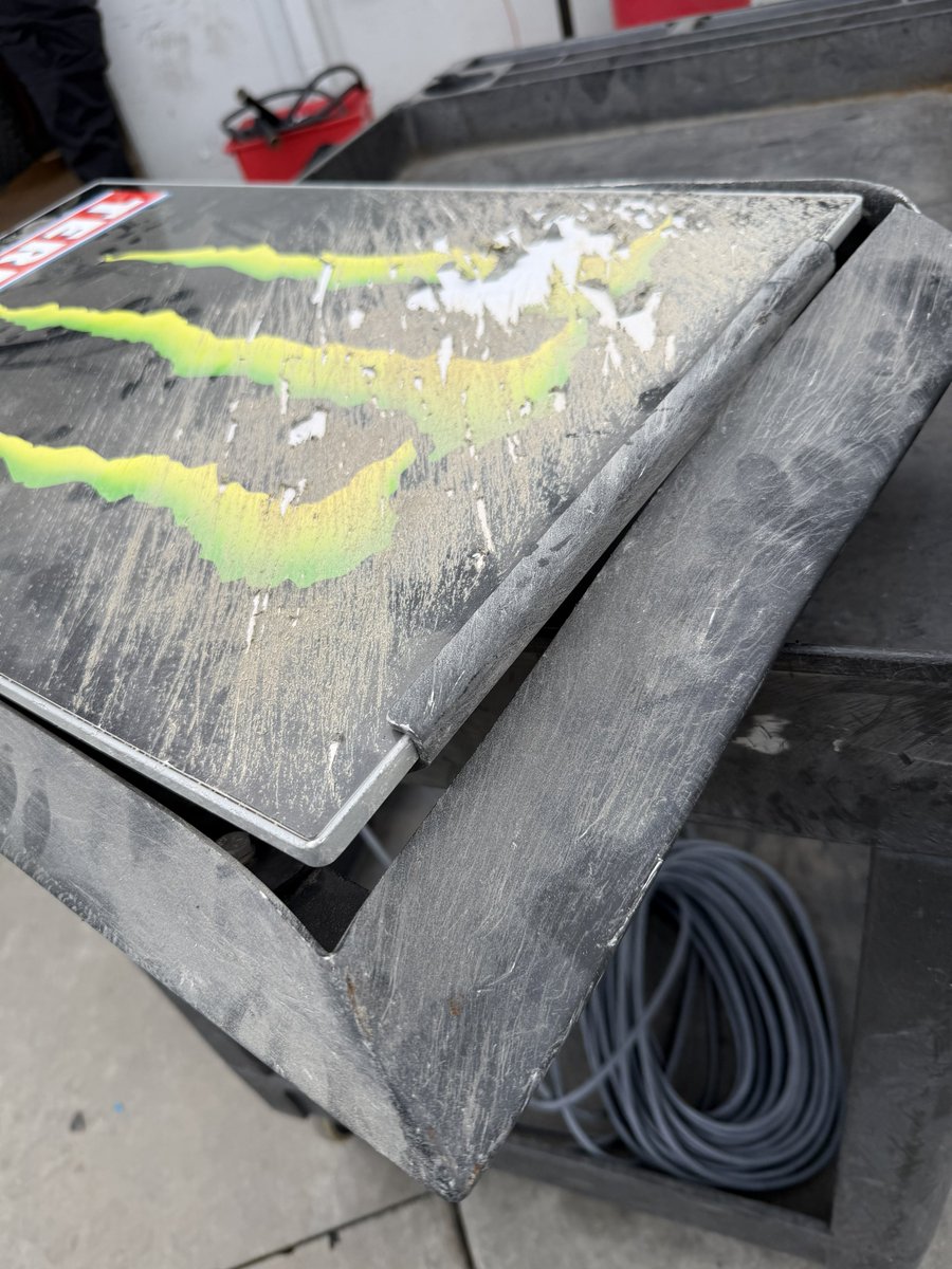 Bryan Moore tweet media