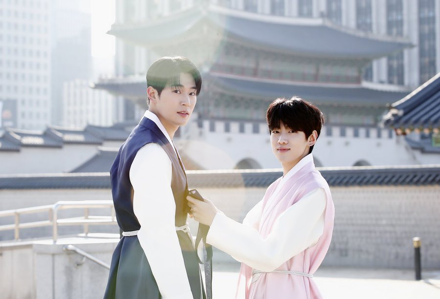 bamtolbamtoll's tweet photo. 디렉 없이 찍힌 사진이라는게🤦🏻‍♀️ https://t.co/gjFrzqV3Pt
