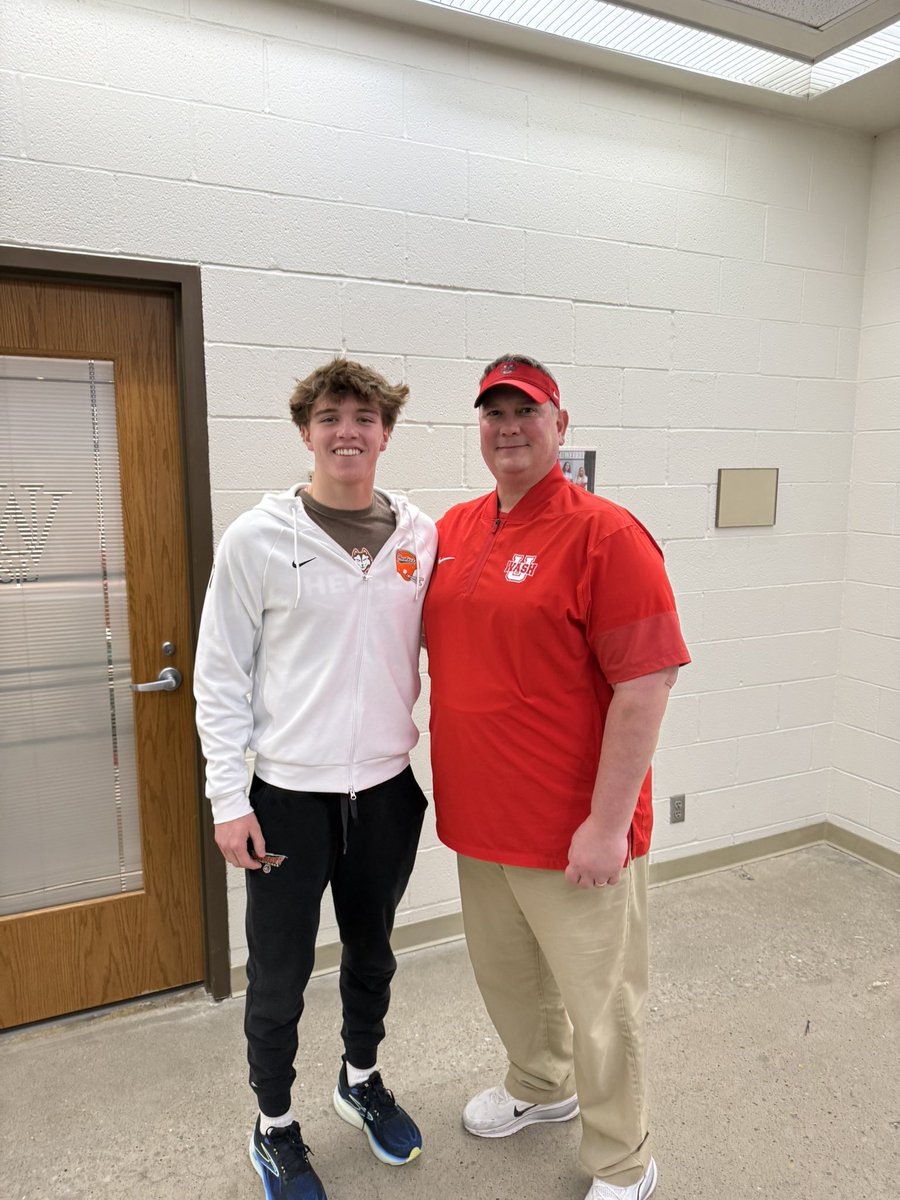 Josh Riggs tweet media