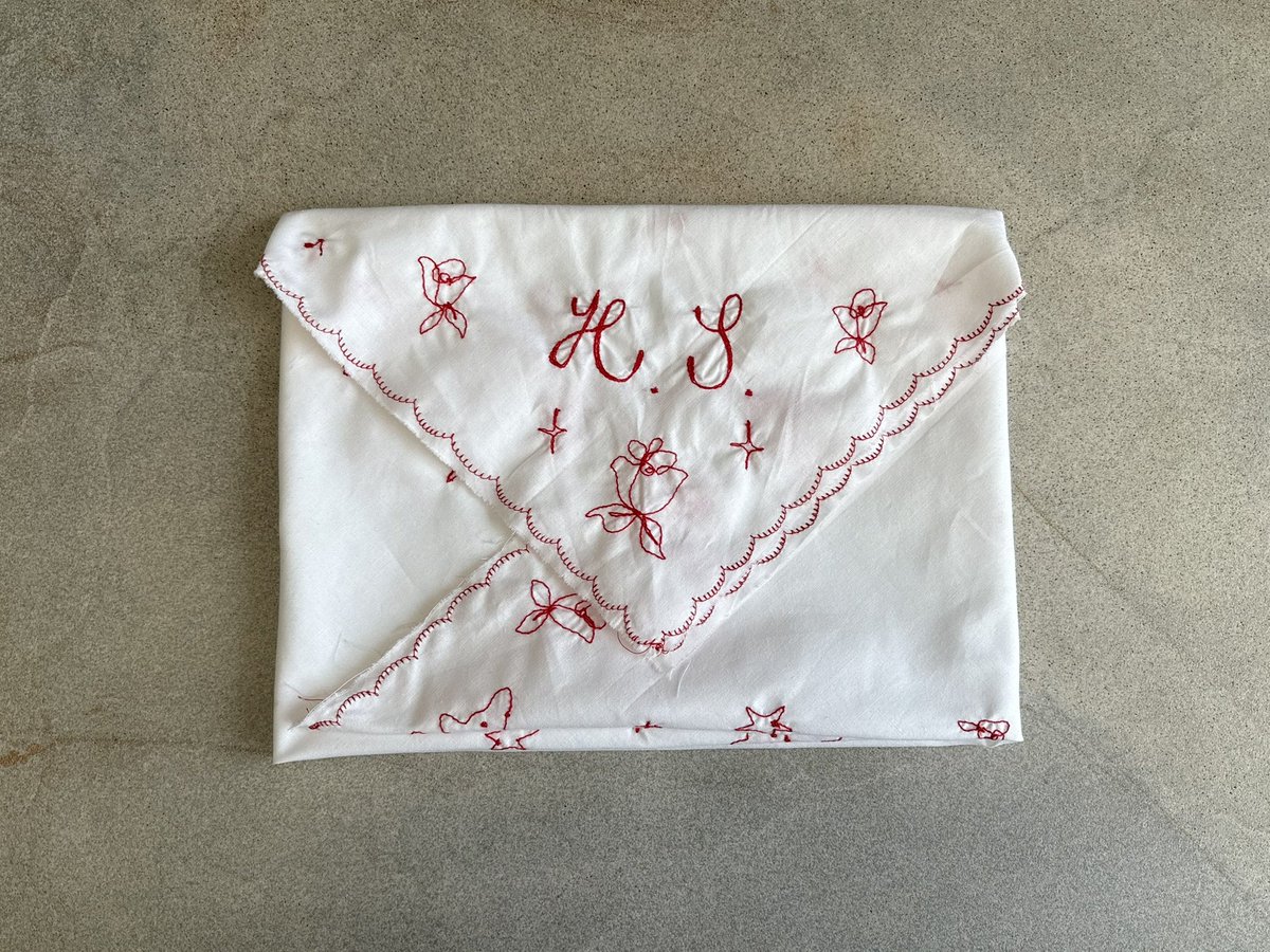 hanasugiyama 26SS  collection 
昨日で受注オーダー受付終了とさせて頂きます！
オーダーを頂き誠にありがとうございました！
オーダーを頂いた皆様にオーダー承りのご連絡をご登録のメールアドレスにお送りいたしました💌
お届けまでお時間を頂戴いたしますが、楽しみにお待ち下さいませ＾＾