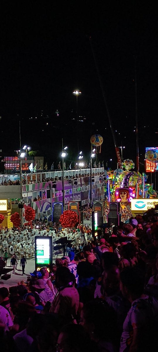 Lá vem a Mocidade aí #Globeleza