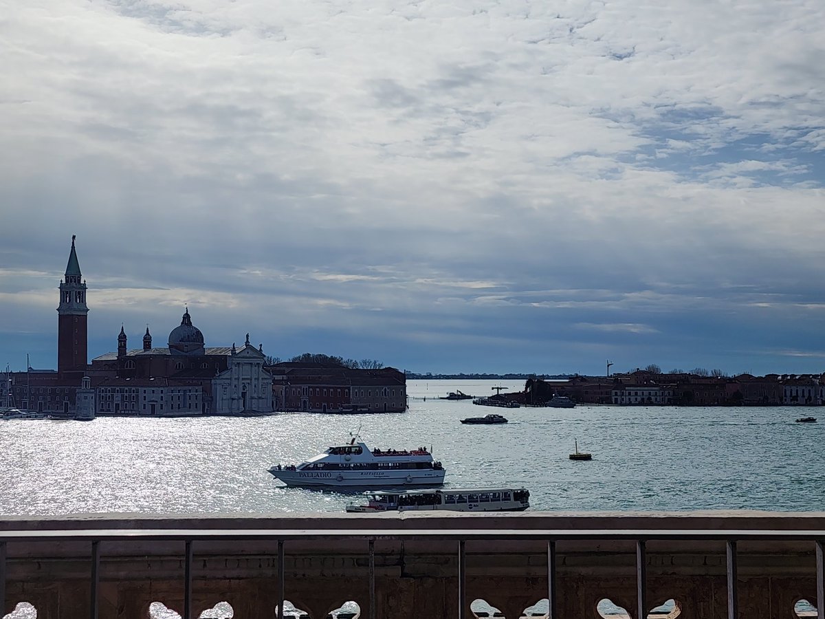 愛德華台北夫妻(Edward/Jenna) tweet media