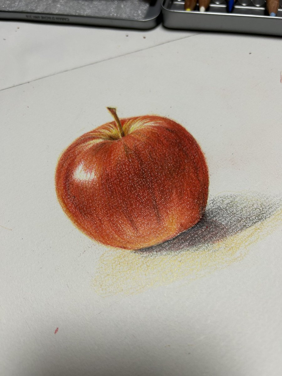 久々りんご。まだまだ途中。ツヤツヤ、パリッと感だすぞぉー♪もう