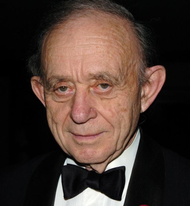 「ニューヨーク公共図書館エクス・リブリス」「ボストン市庁舎」など60年代から現在まで数々の名ドキュメンタリー映画を送り出してきた #フレデリック・ワイズマン 監督が2月16日自宅で亡くなったと米メディアが報じました。享年96。2016年にはアカデミー賞名誉賞を受賞。ご冥福をお祈りします。