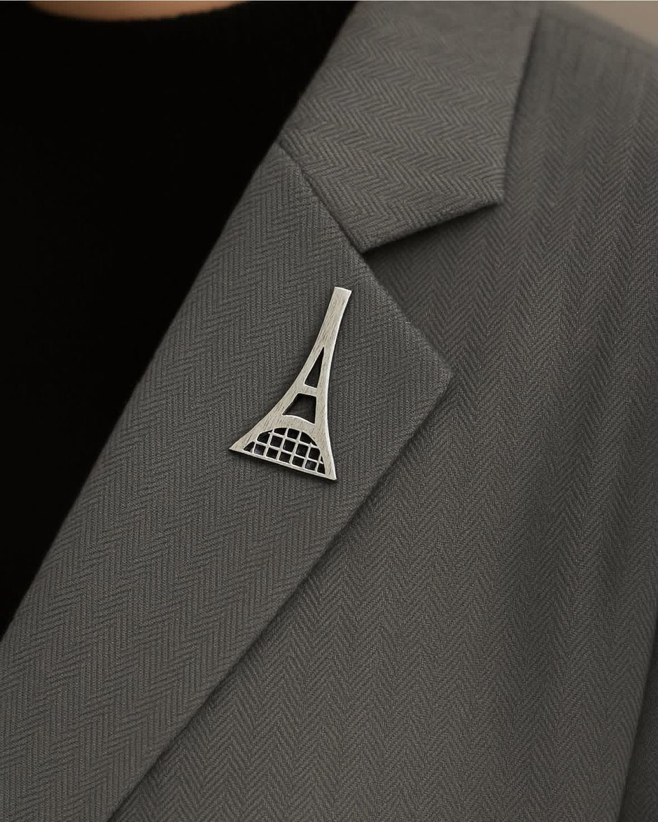 Paris’te bulunan bir tenis okulunun logosu.