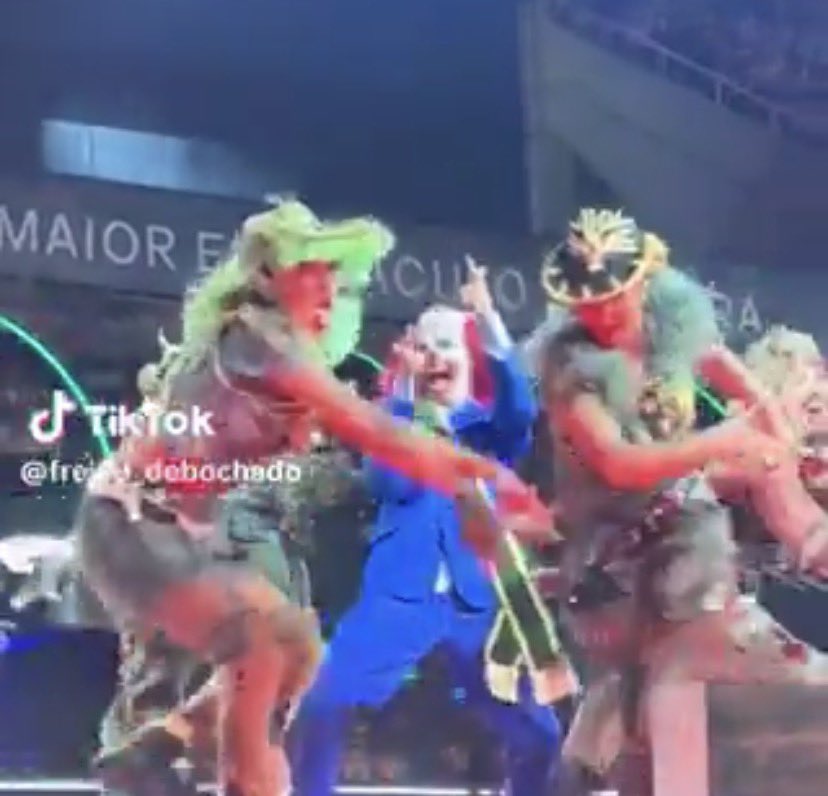 alissonfariasp's tweet photo. O carnaval Mat* F*cist*as!!! https://t.co/QRqjqI0Wfe