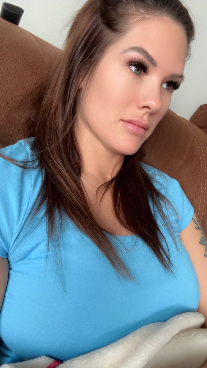 mamacitadanielle tweet media