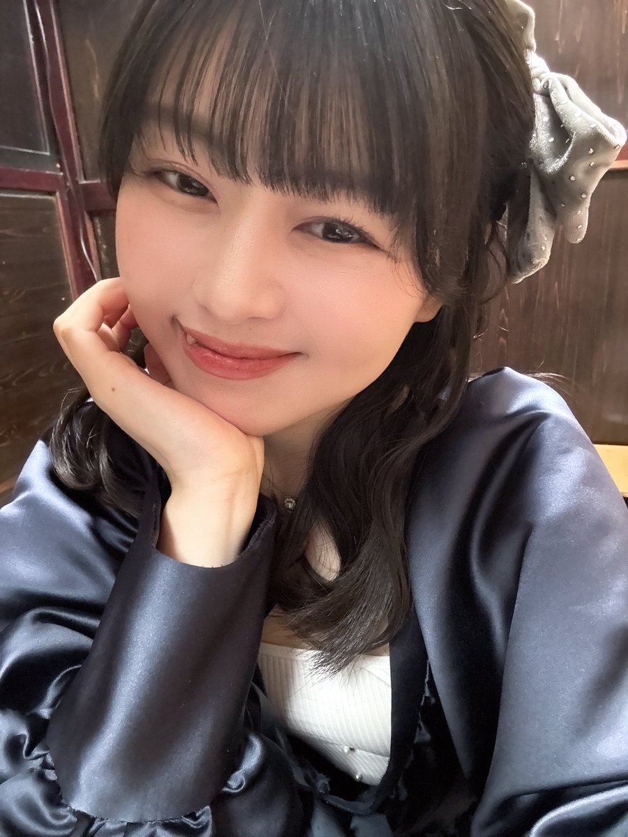 …

みんなが笑顔でいてくれたら私も幸せです。

今日も今日とてほどよく頑張りましょう♡

by八重歯ひょっこり沖田