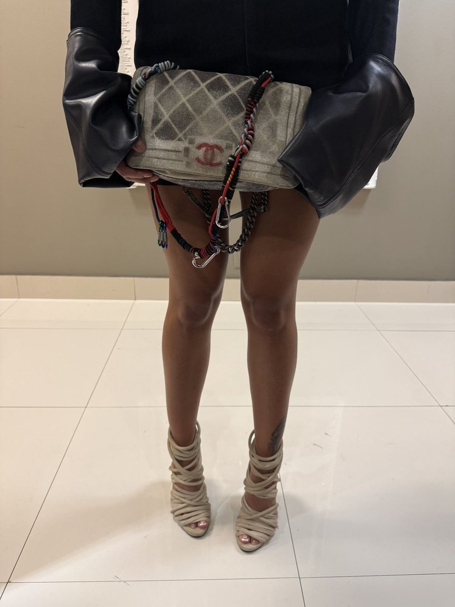 phase ❤︎ (@phasediary) on Twitter photo 