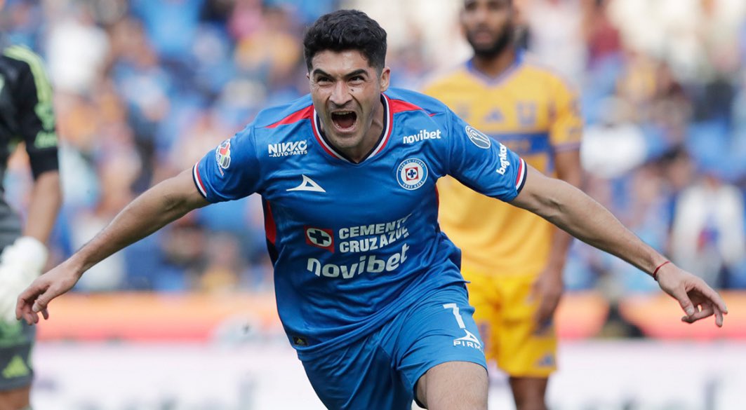 ¡SE LLEVAN MA VICTORIA! 🤩⚽️

La Máquina aprovechó el nivel de su nuevo refuerzo para darle un zarpazo a Tigres y adueñarse del subliderato del Clausura 2026. 🙌🏻 Todos los detalles, aquí 👇🏻
bit.ly/4aC1M3J