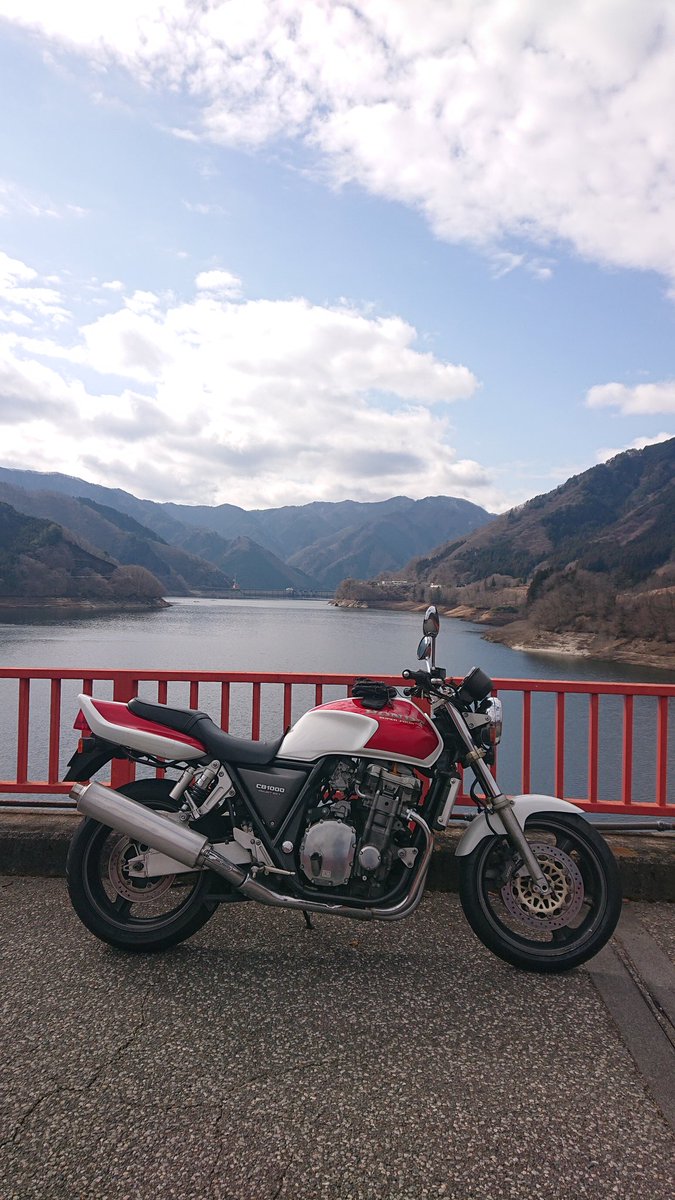 daisyarin20021's tweet image. いつもの定点撮影ポイント。
気温は低いけど良い天気だ。

#CB1000SF  #SC30