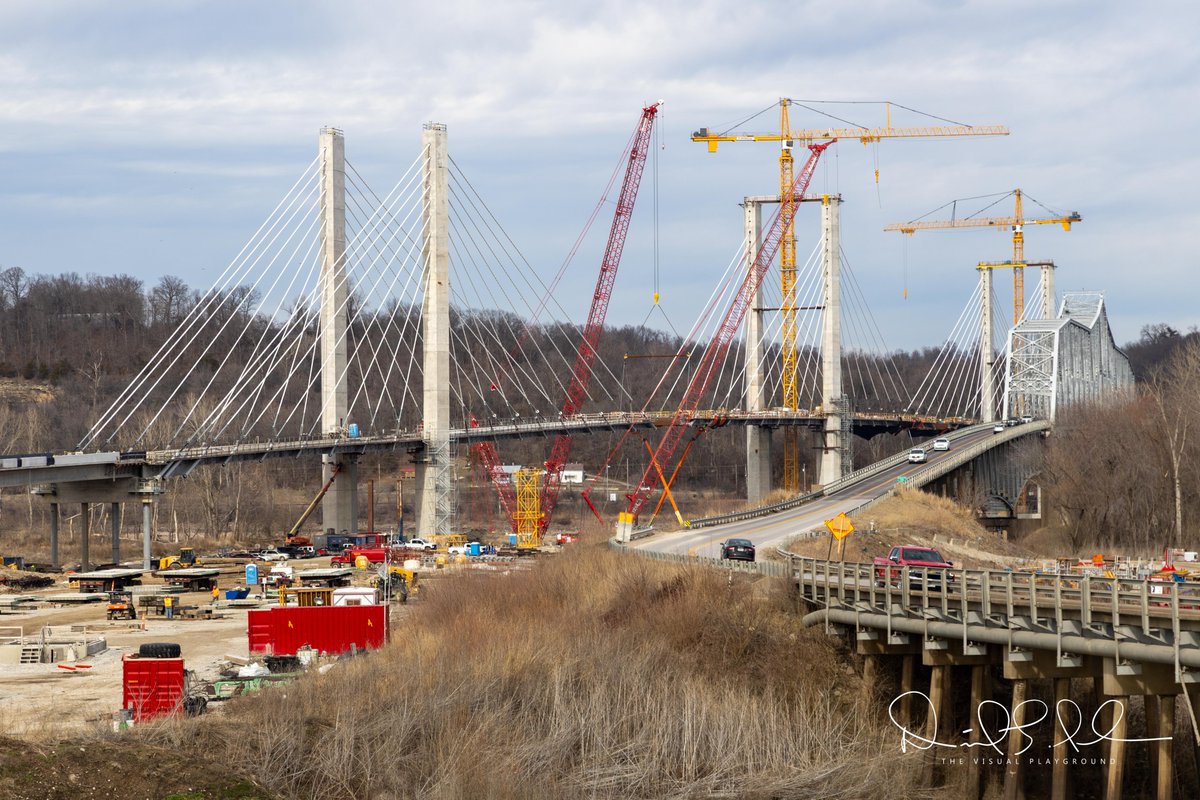 Infiniteredtape tweet media