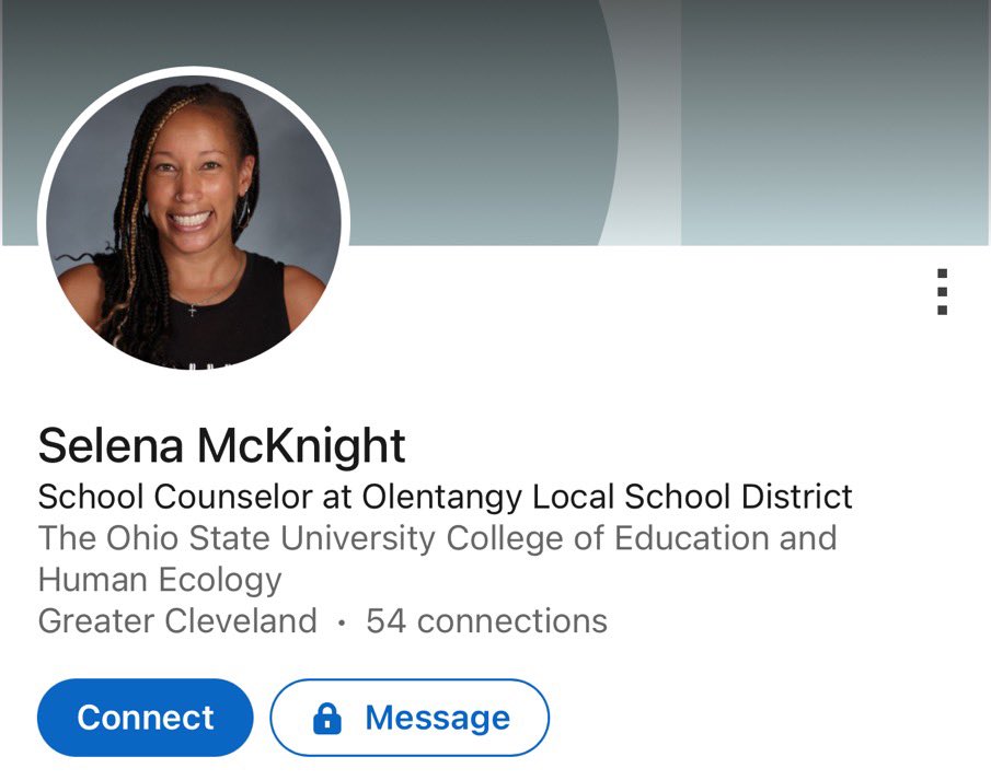 MehekCooke's tweet image. Hey Ohio —

@OlentangySD counselor Selena McKnight held a sign reading, “You cannot love God and ICE.” She is paid with your tax dollars.

That message tells children their faith and their country cannot coexist.

That is not guidance. That is sinister indoctrination.