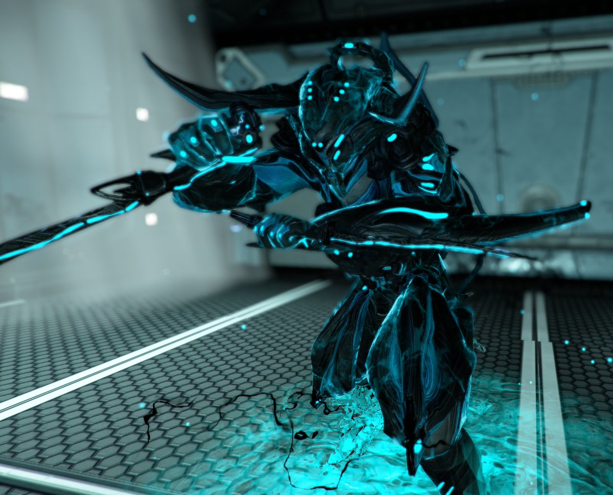 My Loki Prime Fashion. Made it look like a summoning from solo leveling ( the blue is slightly off. Trust me I tried them all)

#Warframe
#FashionFrame