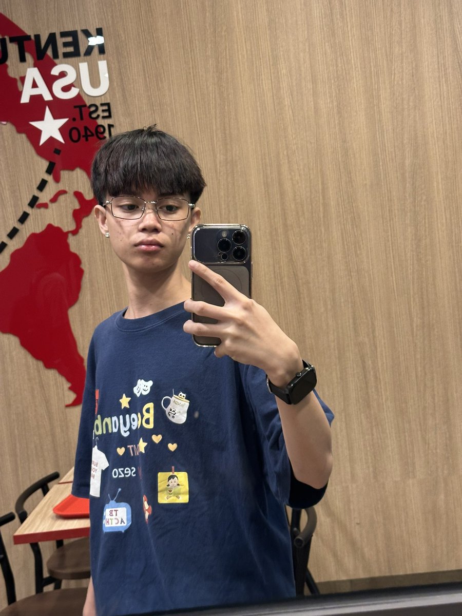 yuki tweet media