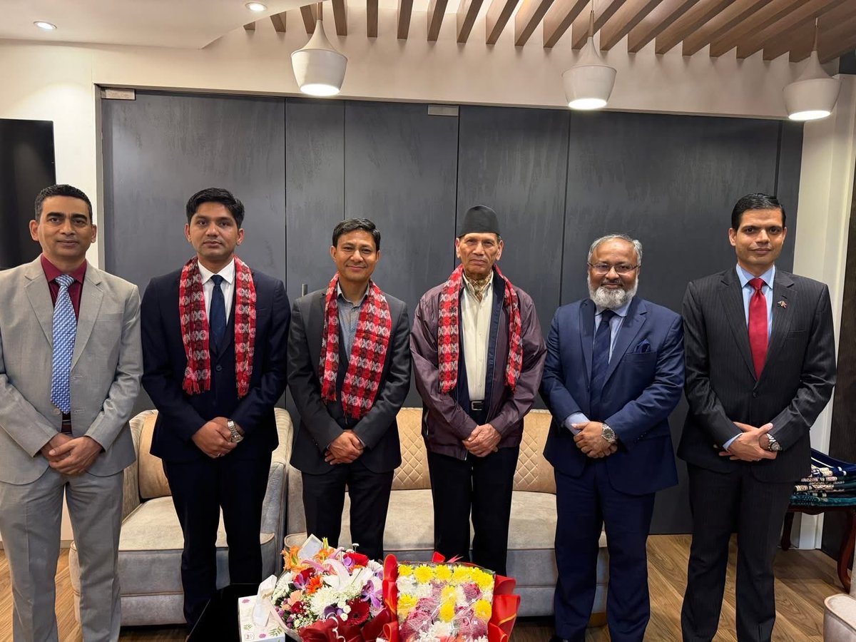 Last evening warmly welcomed Hon Foreign Minister of Nepal HE Mr. Bala Nanda Sharma (Lt General, Rtd), who arrived Dhaka to join swearing in ceremony of new government of Bangladesh later today. Look forward to deepening our relationship with Nepal in coming days.