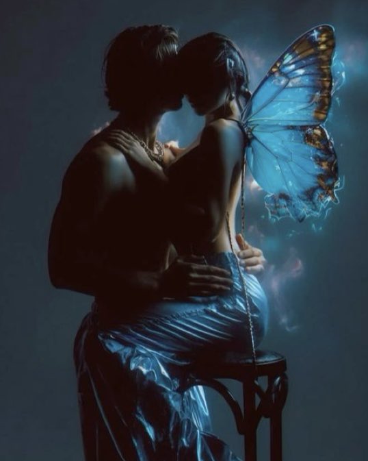 moonstruck
midnight
magic

 #3wordspoet
<a href="/3wordspoet1/">#3wordspoet</a> 
Pinterest