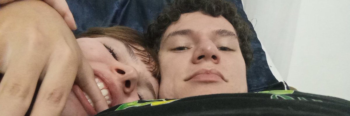 berfetus's tweet image. .