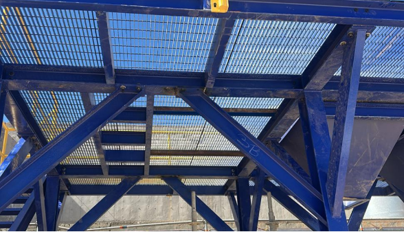 aurynmining's tweet photo. Feb 12, 2026 - Electrical cable connections to motors, installation of connection flanges for the tailings and concentrate settling tank, welding of filter base and support legs, paint to affected areas, review of belts for additional rollers units. https://t.co/mtuGF0f5NH