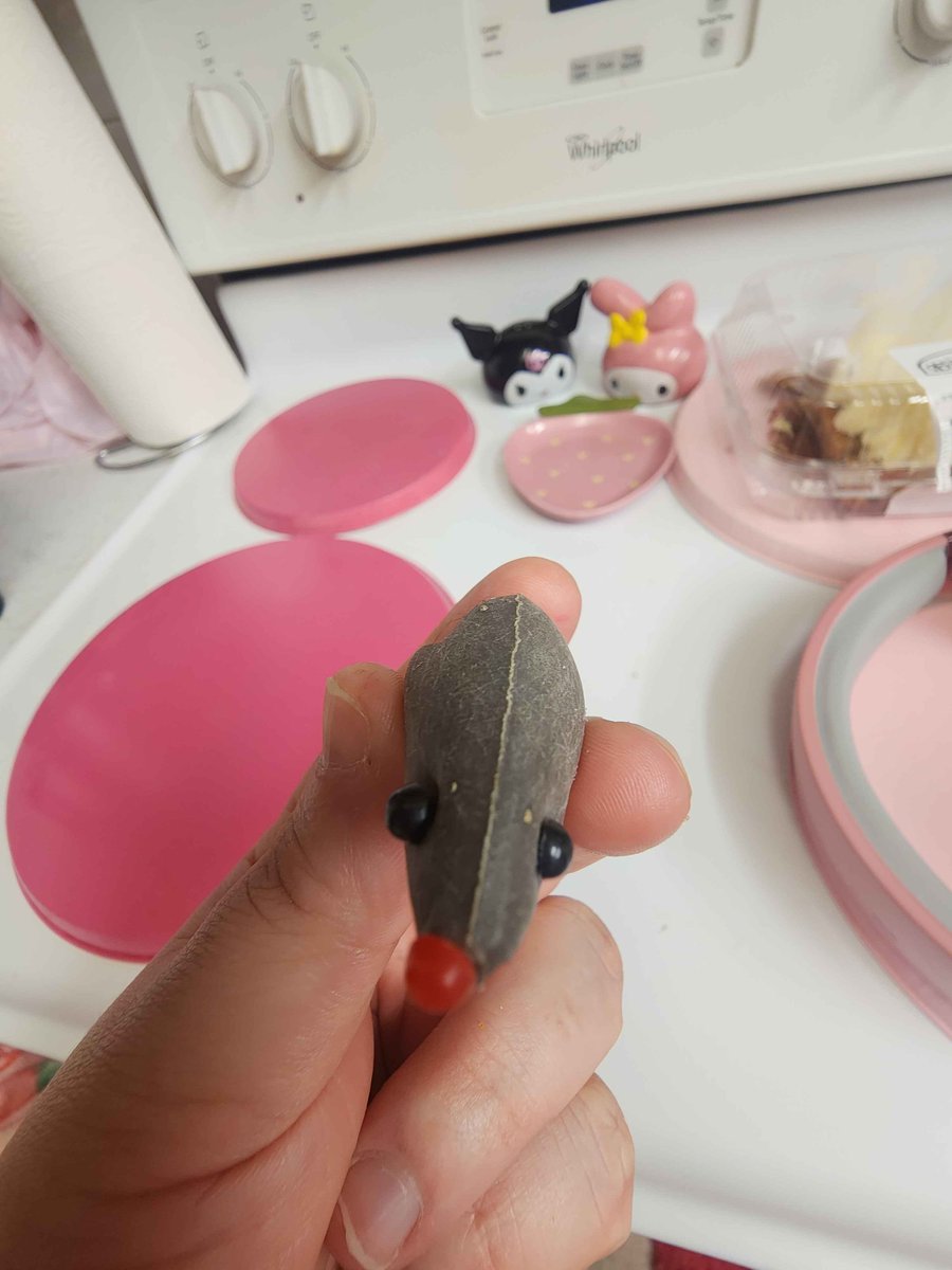 MothBalls tweet media