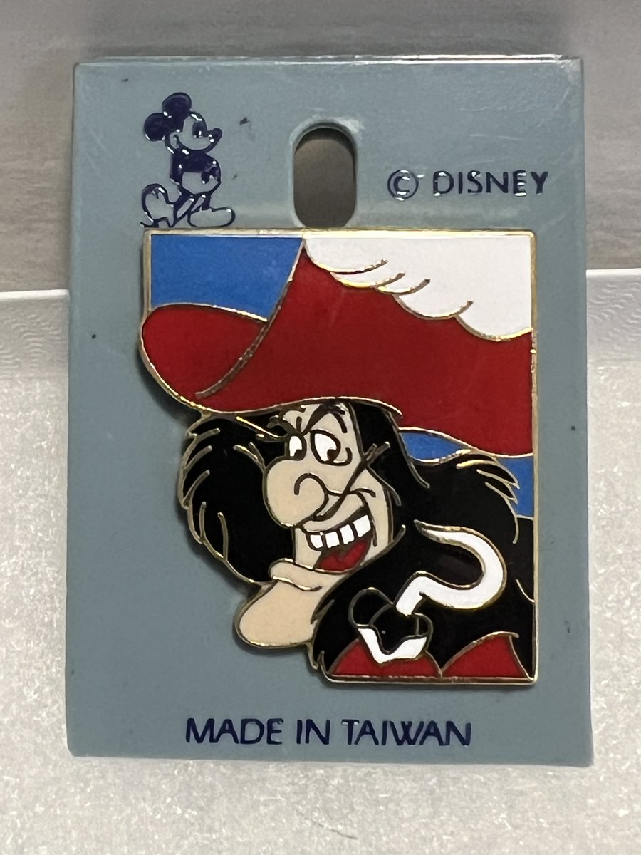 TeriE's tweet photo. HTF #DISNEYVILLAIN Captain Hook #DisneyPIN Peter Pan Character NEW #Vintage90s https://t.co/7jh5VNhSQj
#vintagedisney #CaptHook #CaptainHook #hook #peterpan #disneycharacters #disneyclassics #disneypintrading #disneypins #disneysouvenirs #disneyparks #raredisneypins #HTF #pins https://t.co/xPviBcV1q3